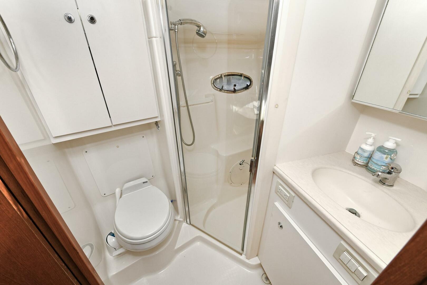 2008 Tiara Yachts 4200 Open - Image 40