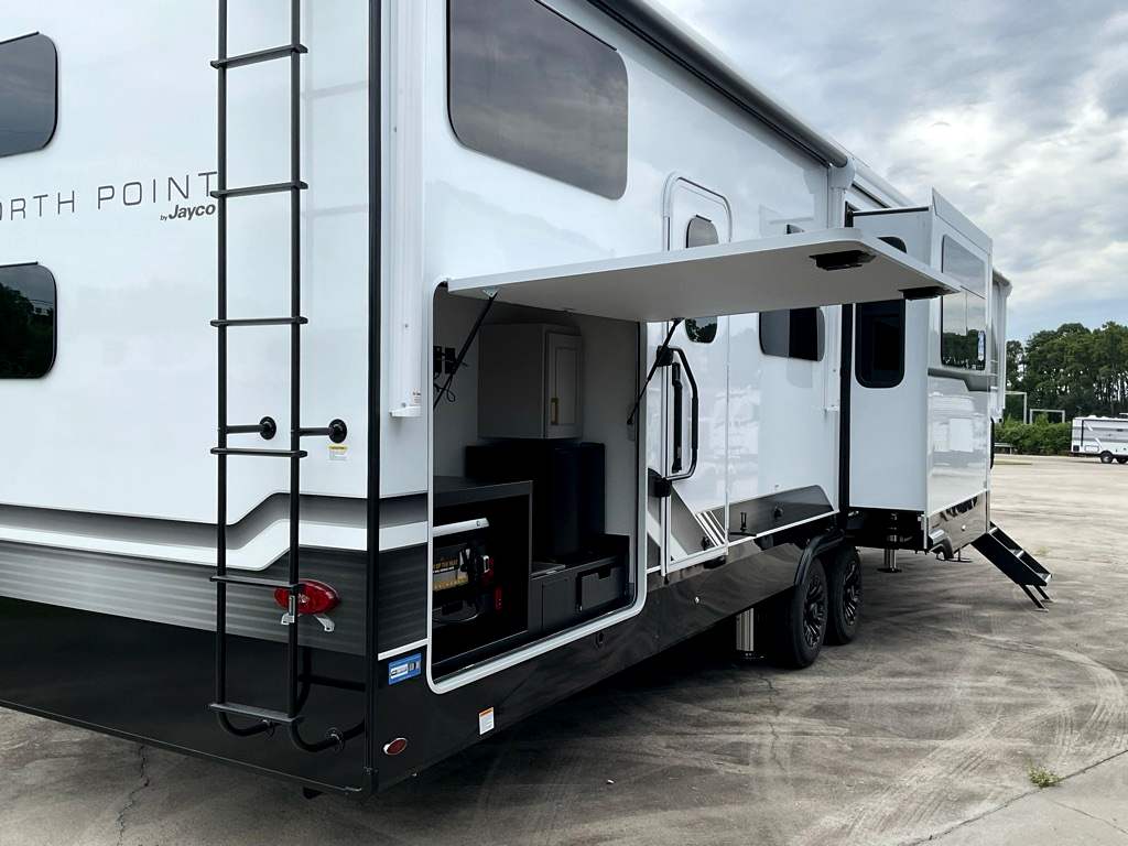 2027 JAYCO NORTH POINT 391TBBH - Image 38