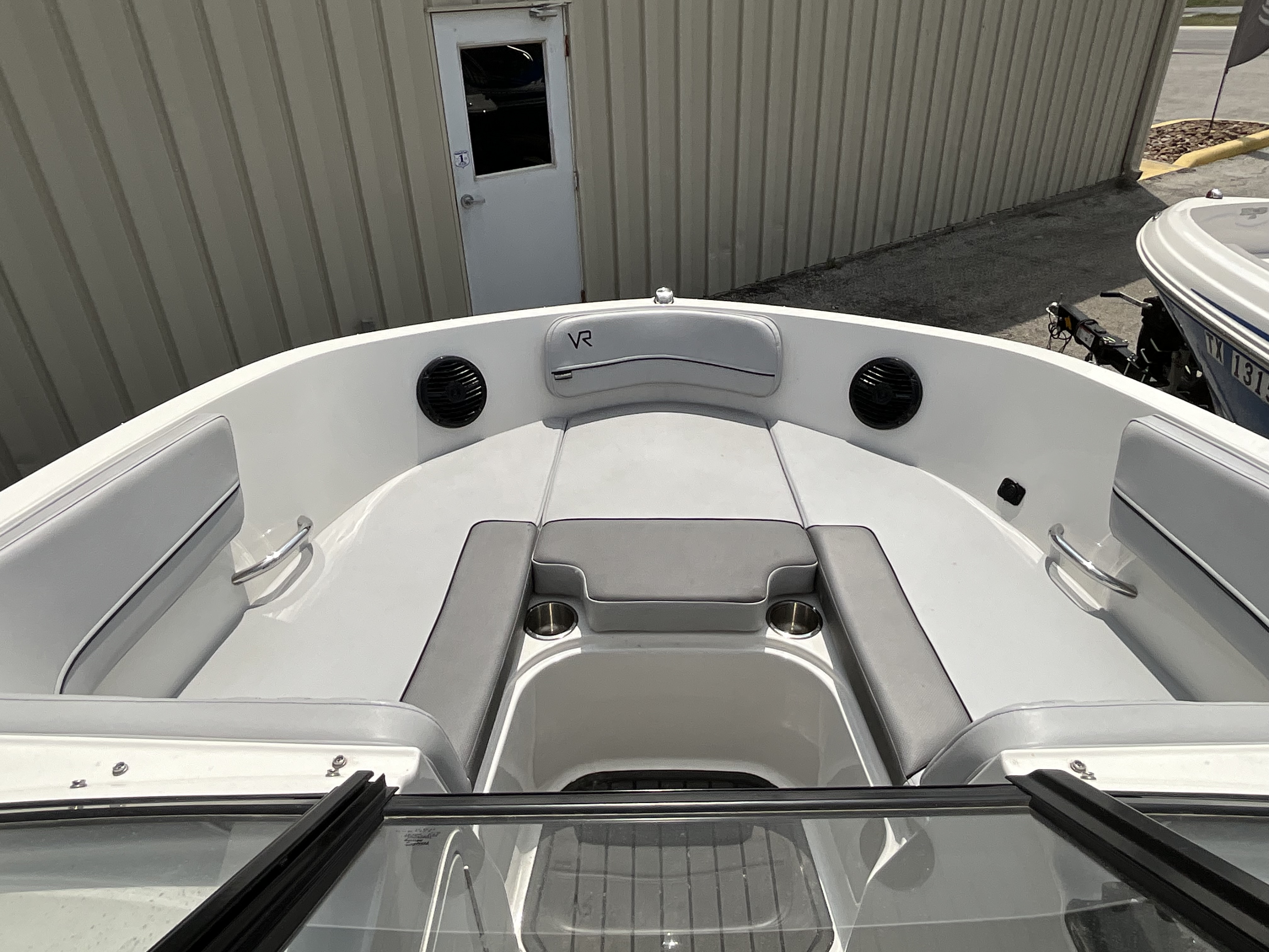 2023 BAYLINER 2023 VR5 - Image 11