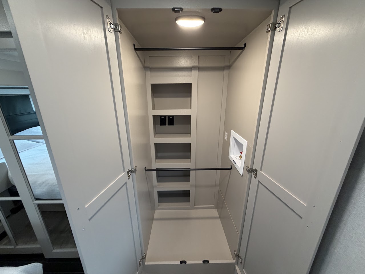 2027 JAYCO NORTH POINT 375TBDB - Image 62