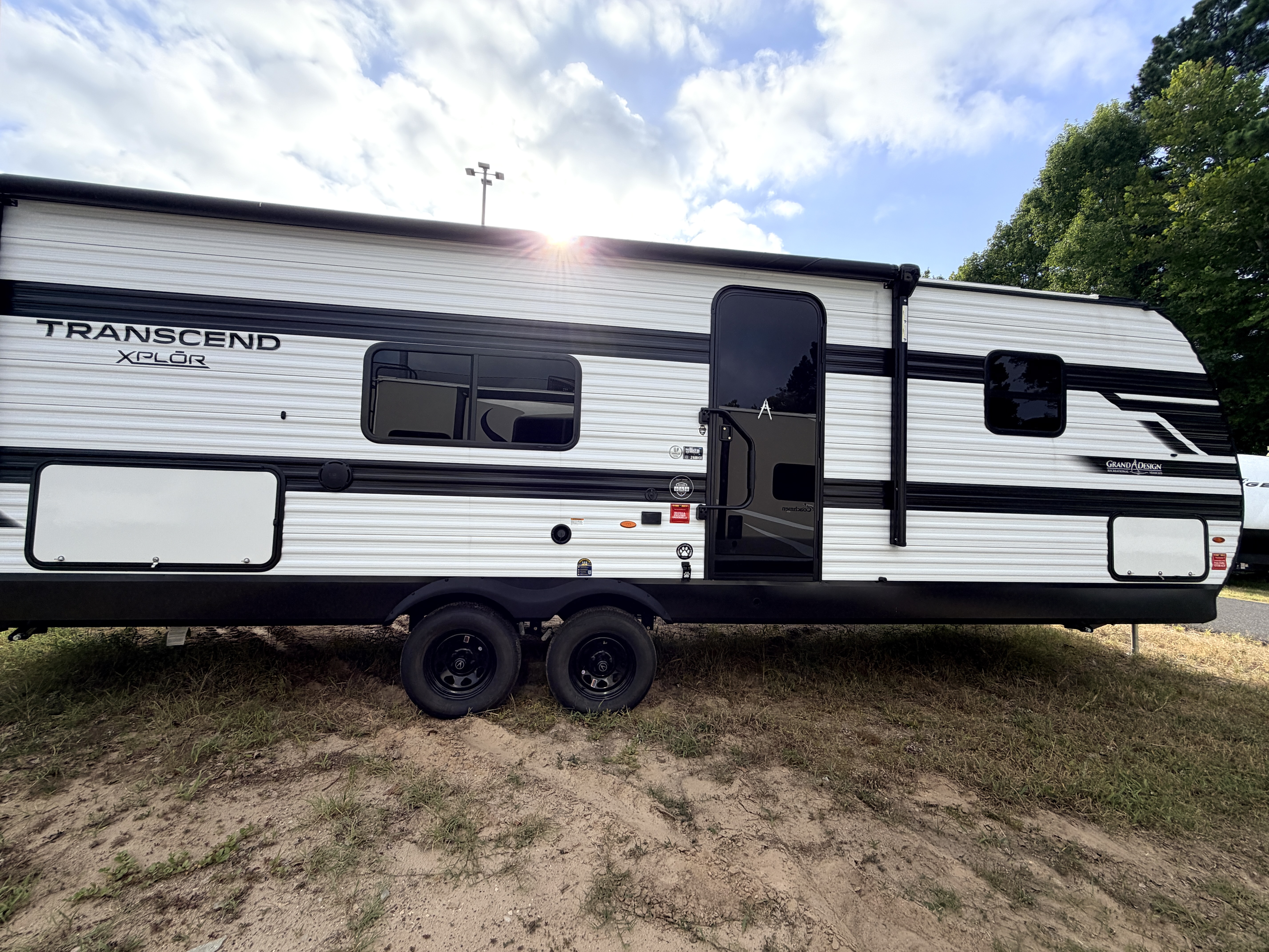 2027 Grand Design Transcend XPLOR 26BHX - Image 8