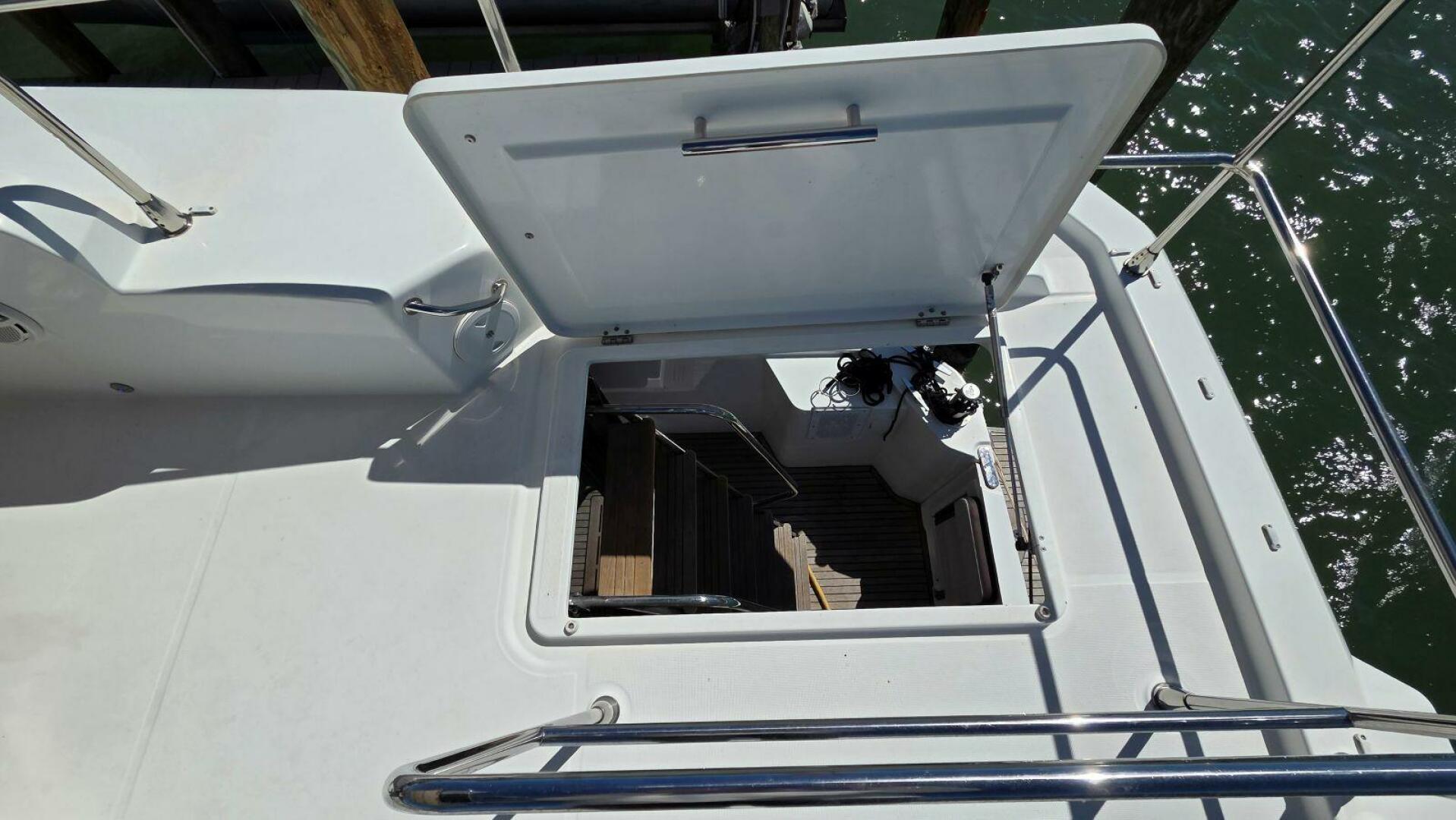 2019 Beneteau Swift Trawler 35 - Image 22