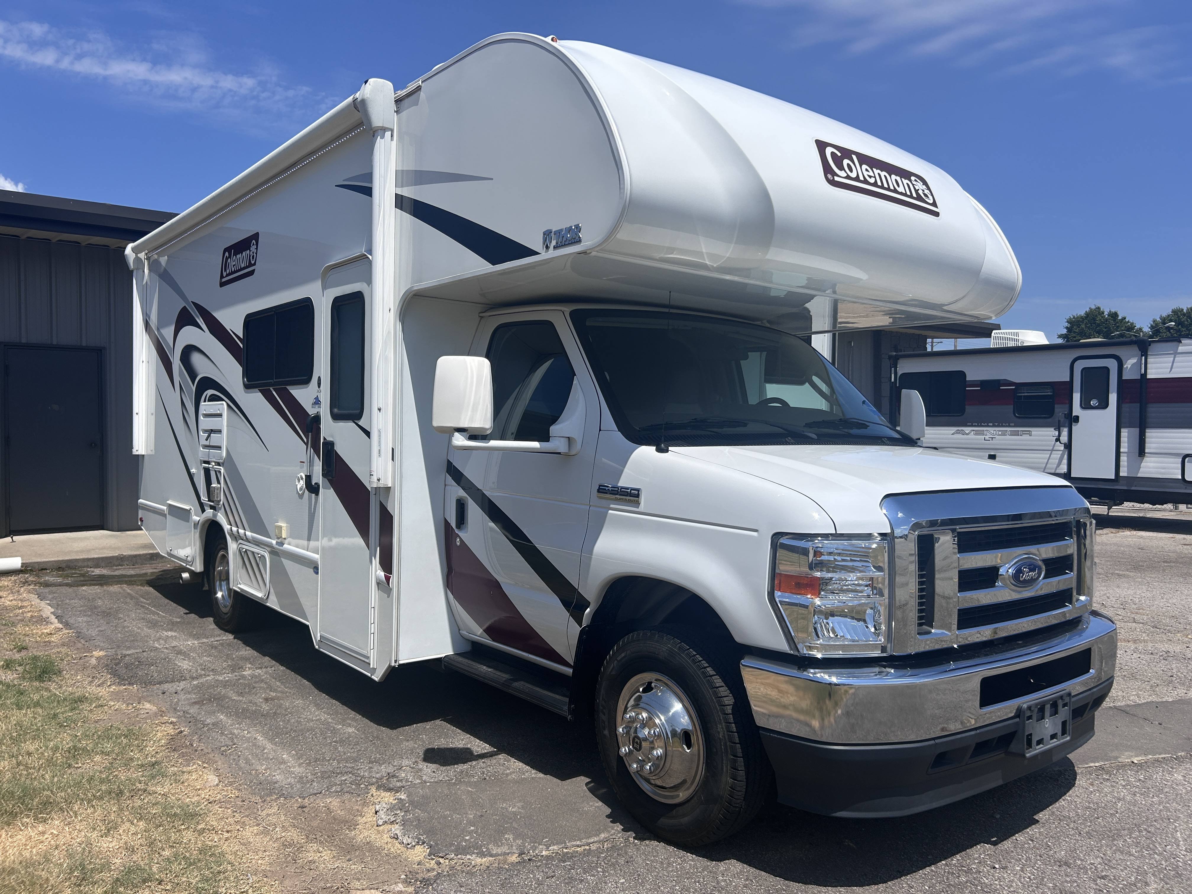 2022 Thor Motor Coach Coleman 24CM - Image 1
