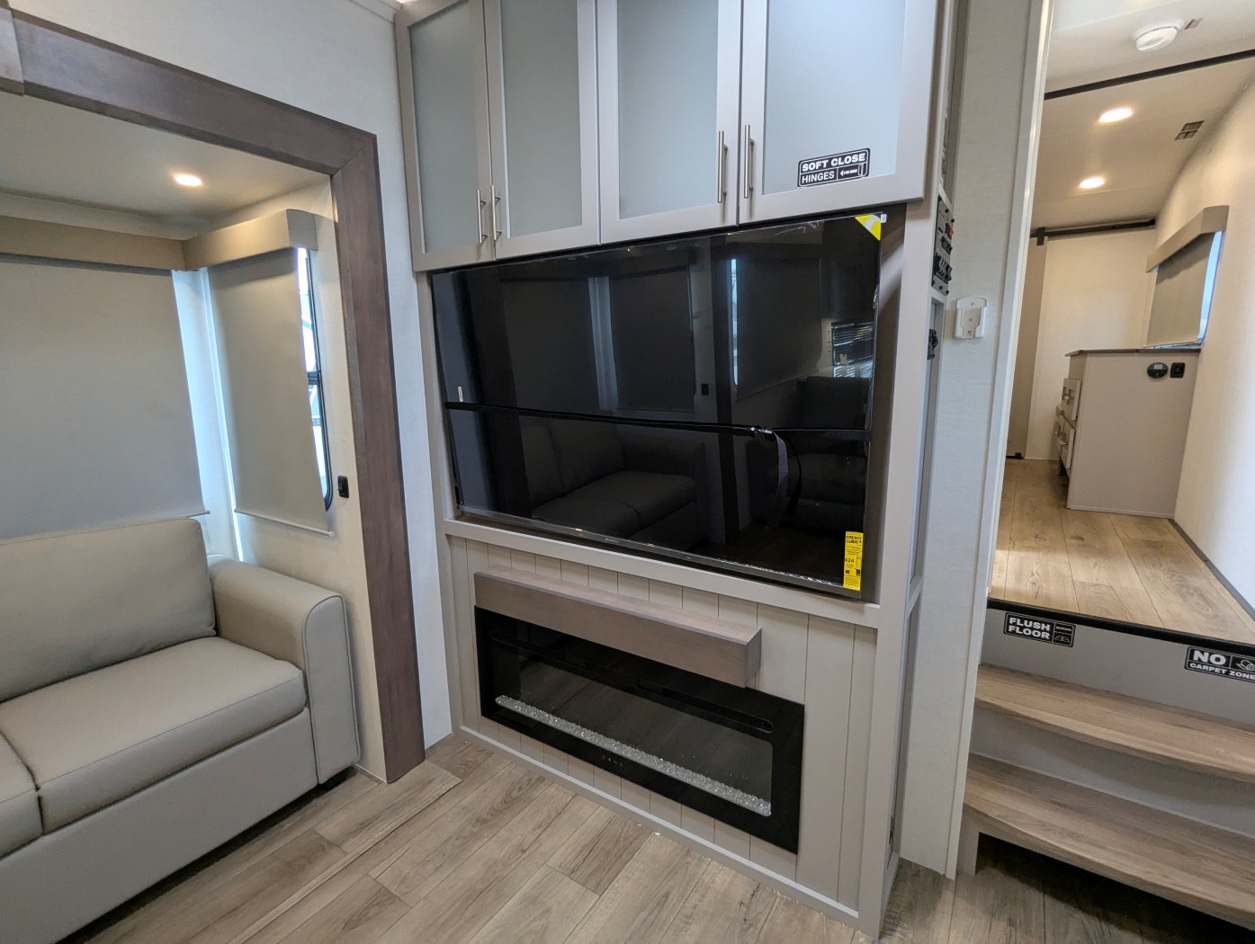 2026 Alliance RV Avenue 35RKS - Image 21