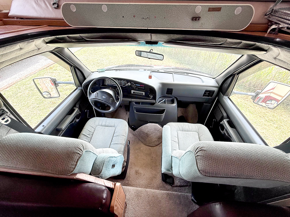 1994 FLEETWOOD SEARCHER M-Z29 - Image 31