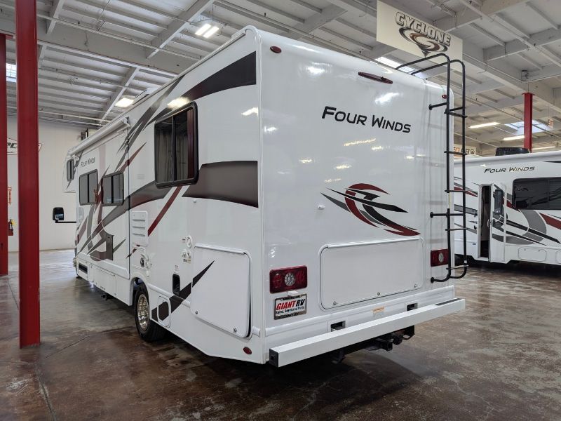2024 Thor Motor Coach Four Winds 28Z - Image 4