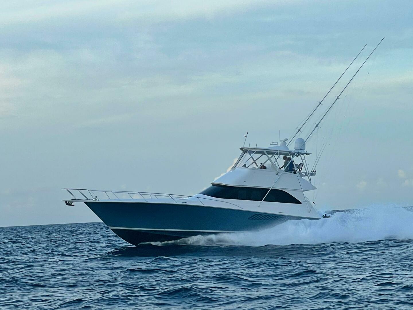 2007 VIKING 52 Convertible Base - Image 5