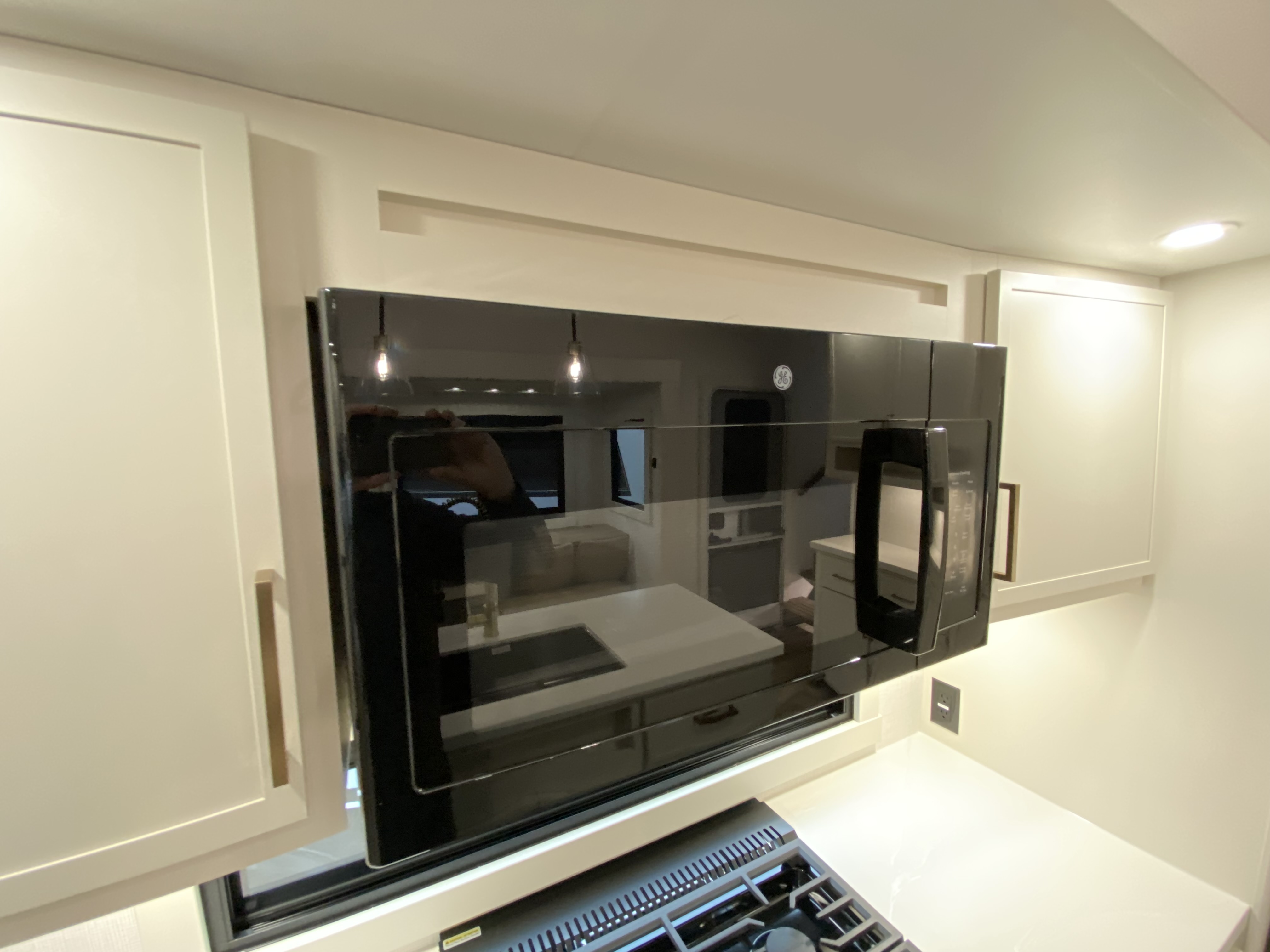 2027 Brinkley RV Model Z 3100 - Image 14