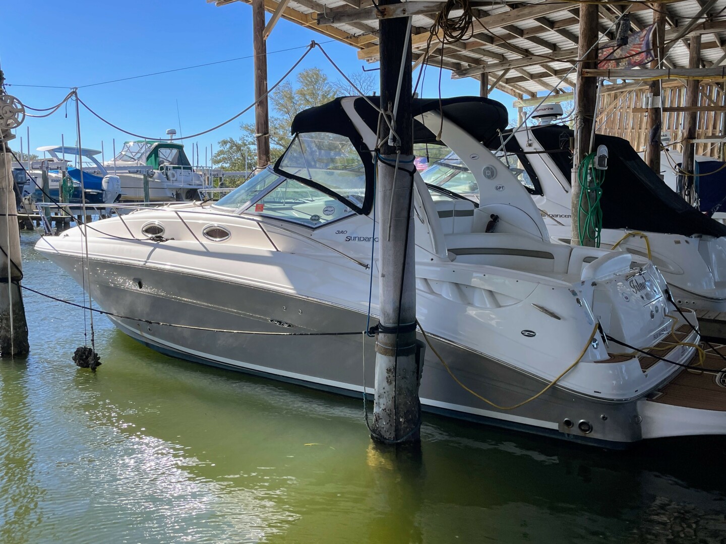 2006 Sea Ray 320 Sundancer - Image 1