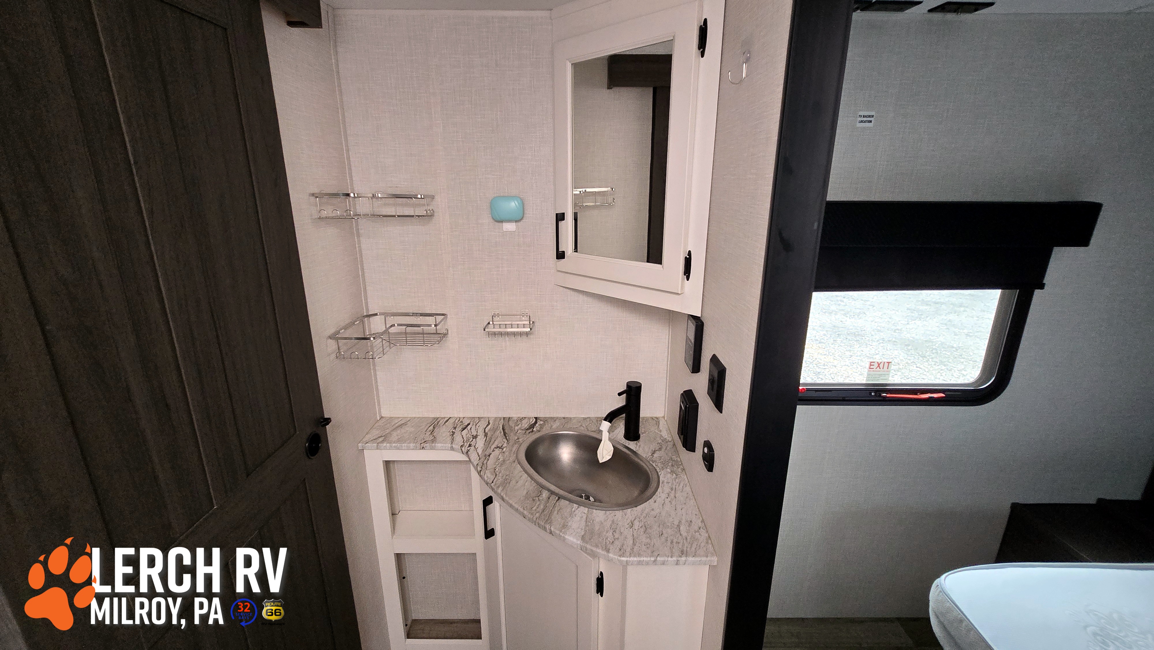 2025 VENTURE STRATUS 241VRK - Image 35