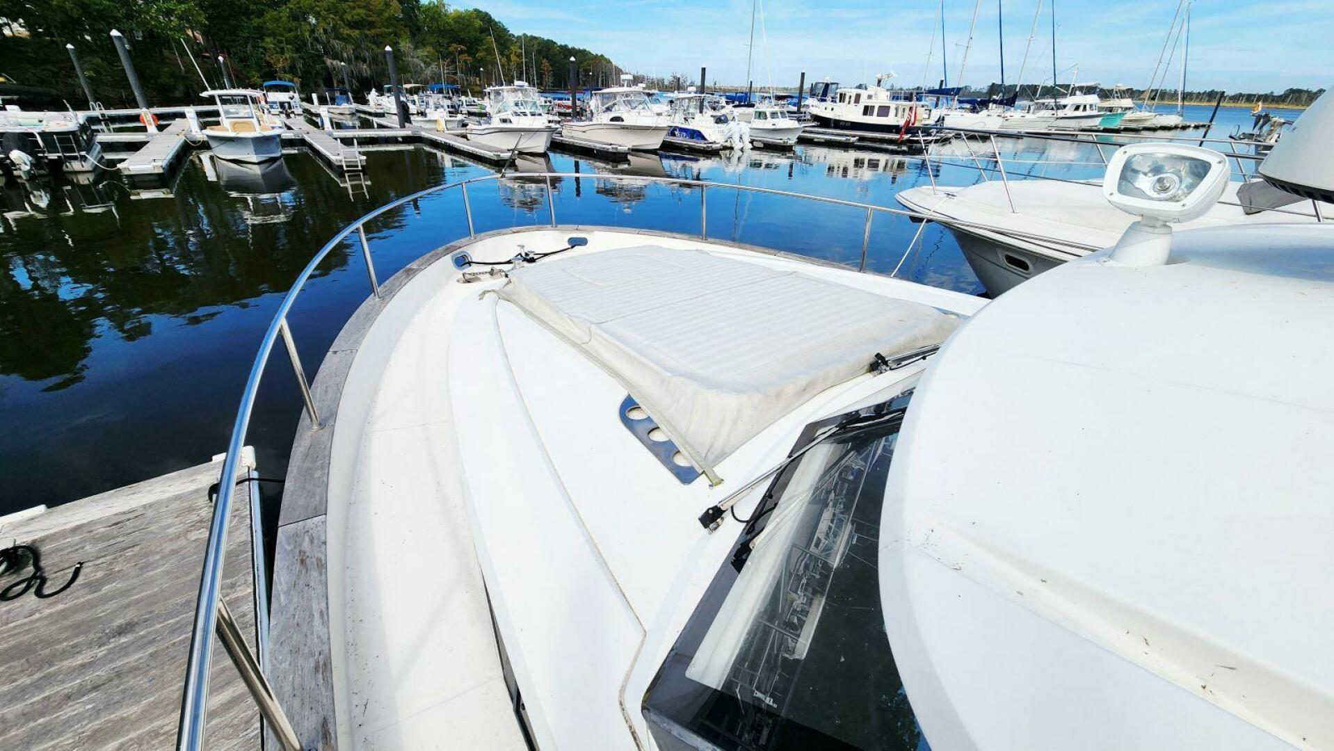 2022 Greenline 40 Hybrid - Image 8