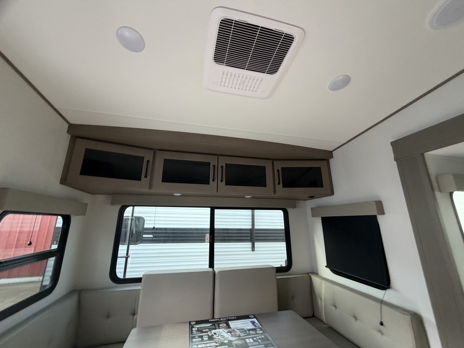 2026 GRAND DESIGN 260RD - Image 33