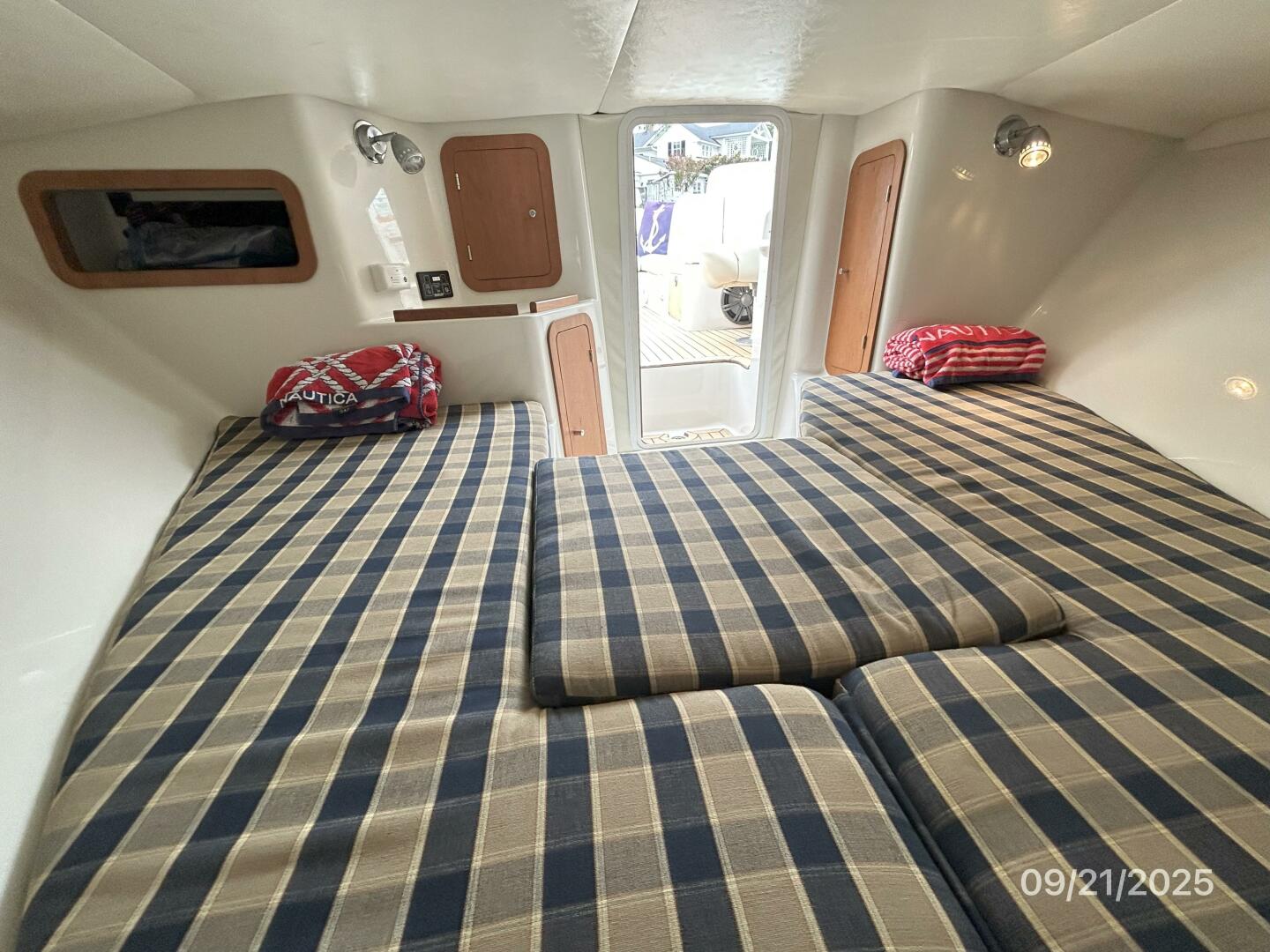 2006 Chris-Craft Corsair Heritage Edition - Image 32