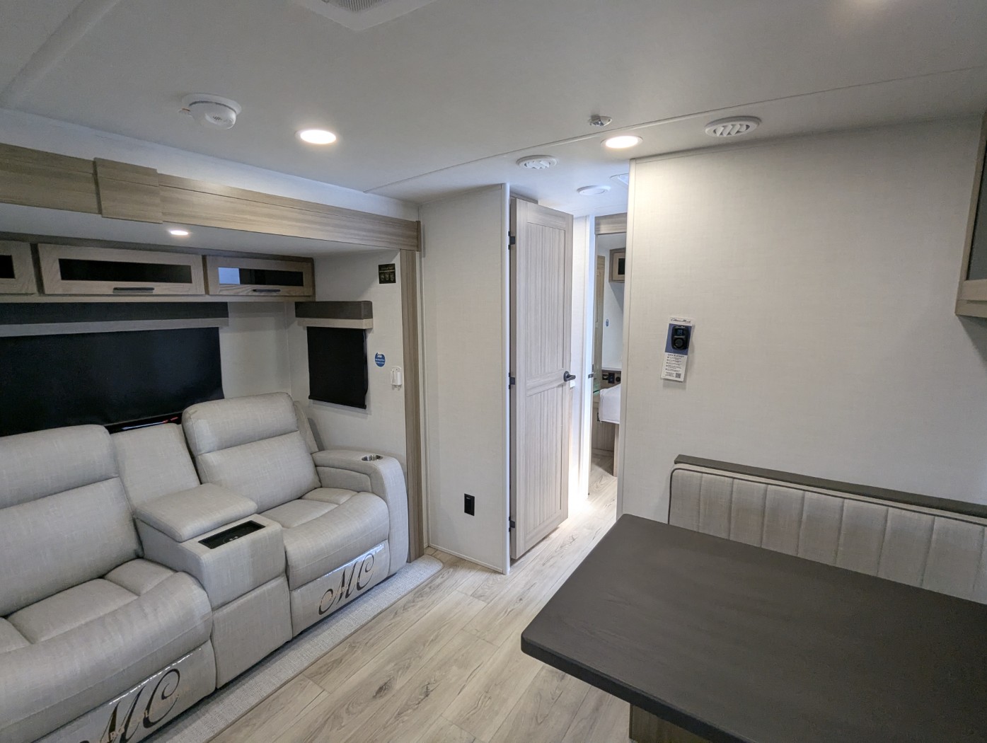 2027 Forest River Rockwood Mini Lite 2515S - Image 25