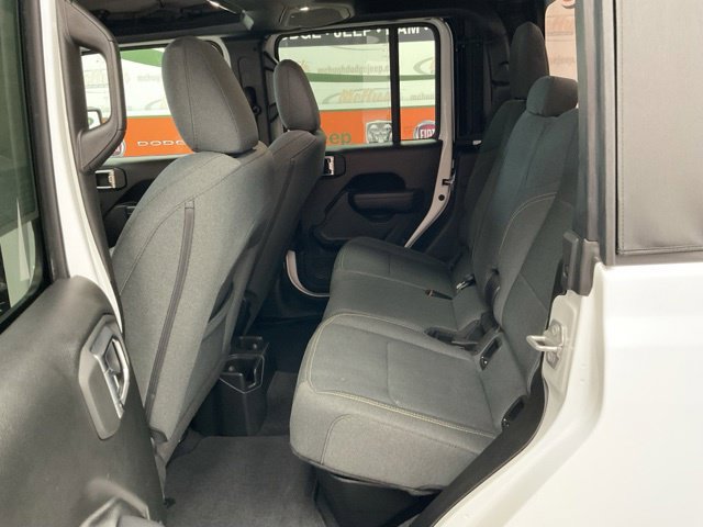 2025 Jeep Gladiator Sport S 4x4 - Image 32