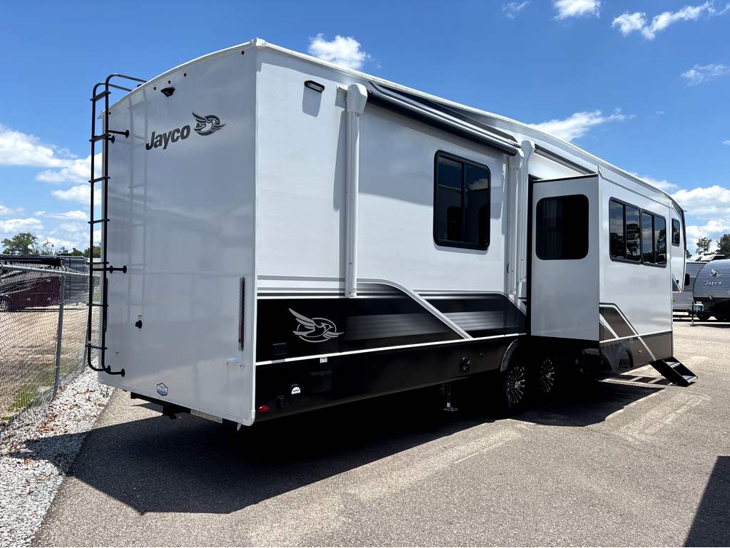 2026 JAYCO EAGLE 367TBTS - Image 5