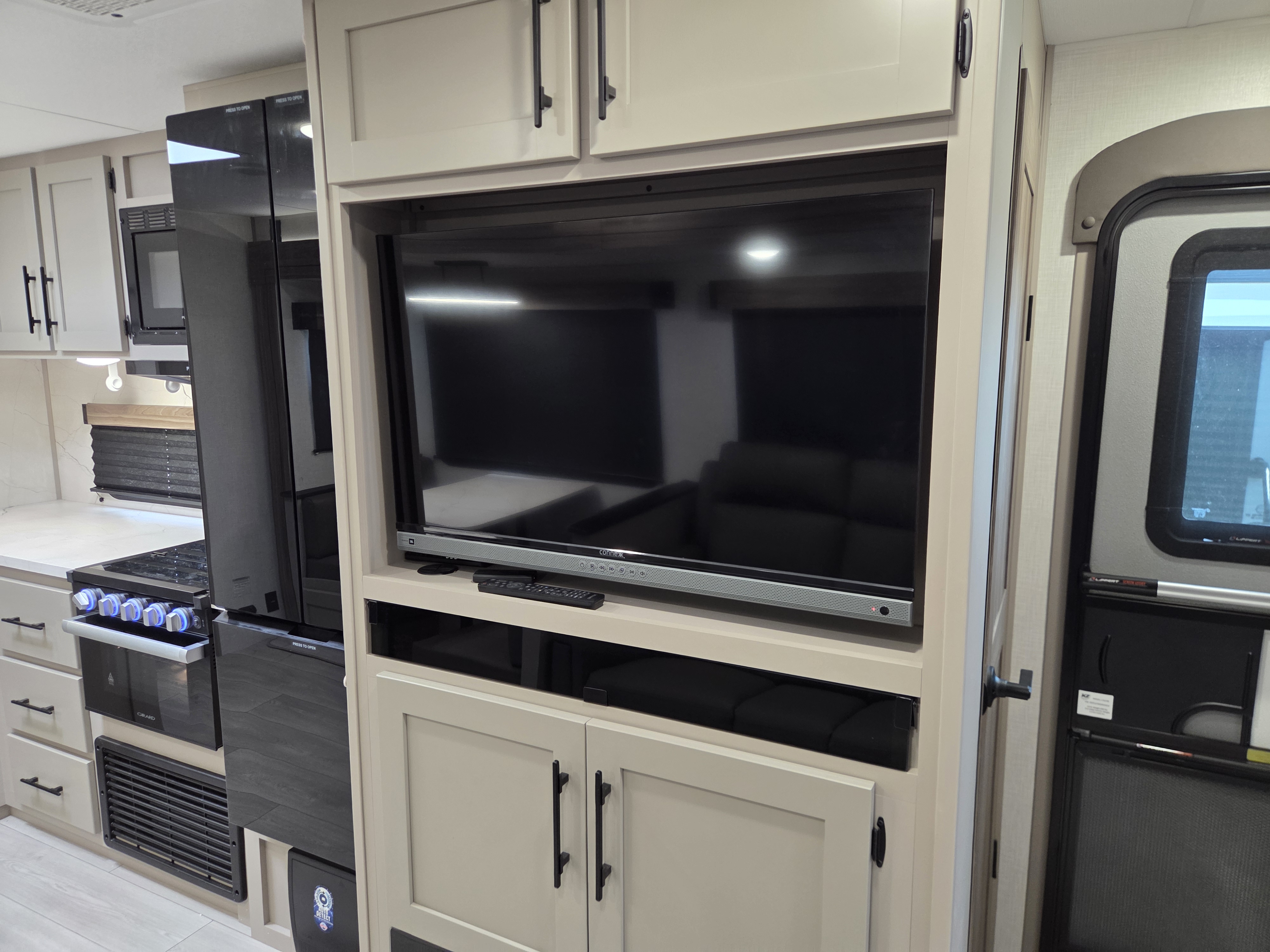 2025 KZ RV Connect C261RB - Image 9