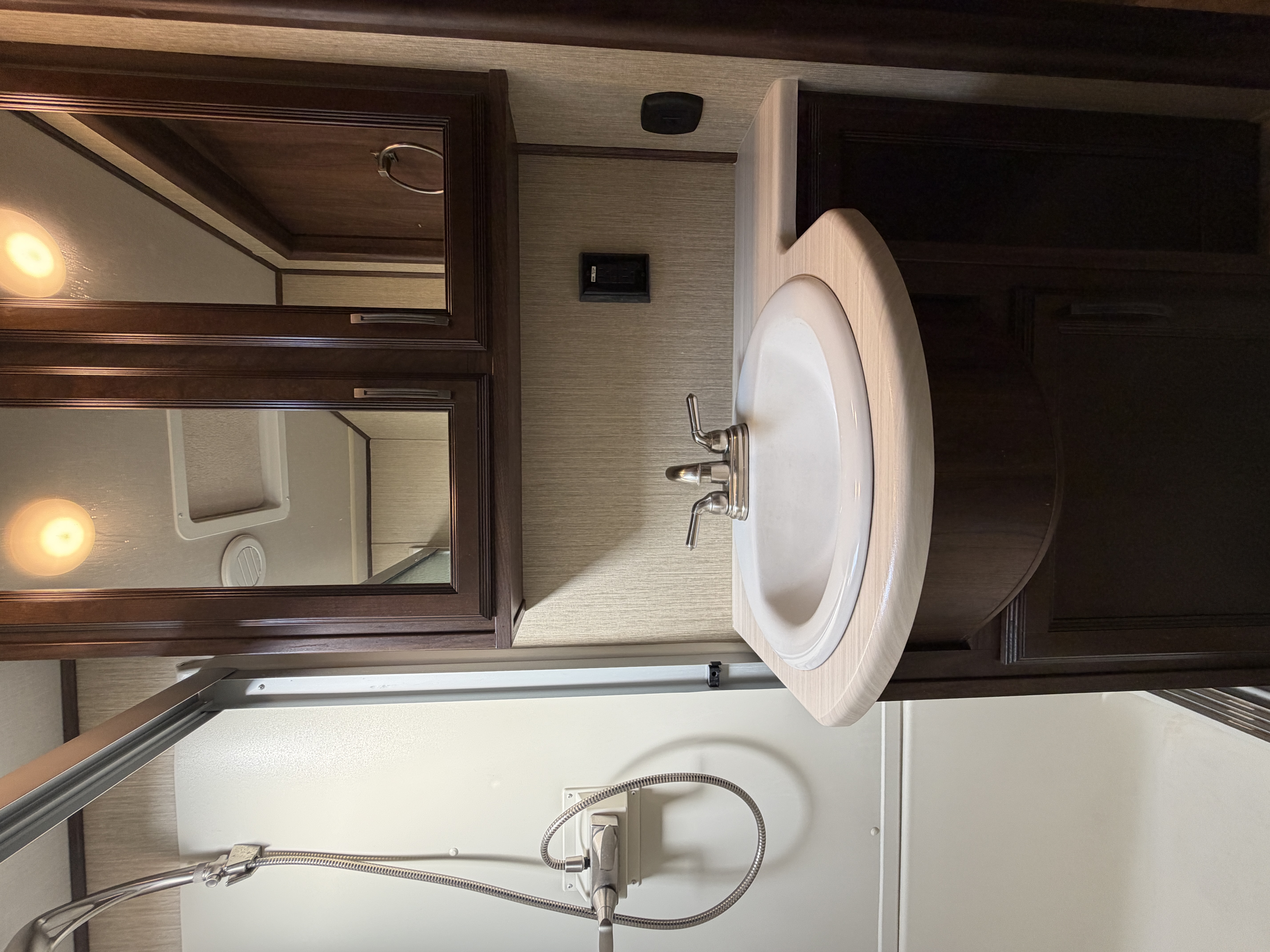 2018 Palomino Columbus Compass 377MBC - Image 20