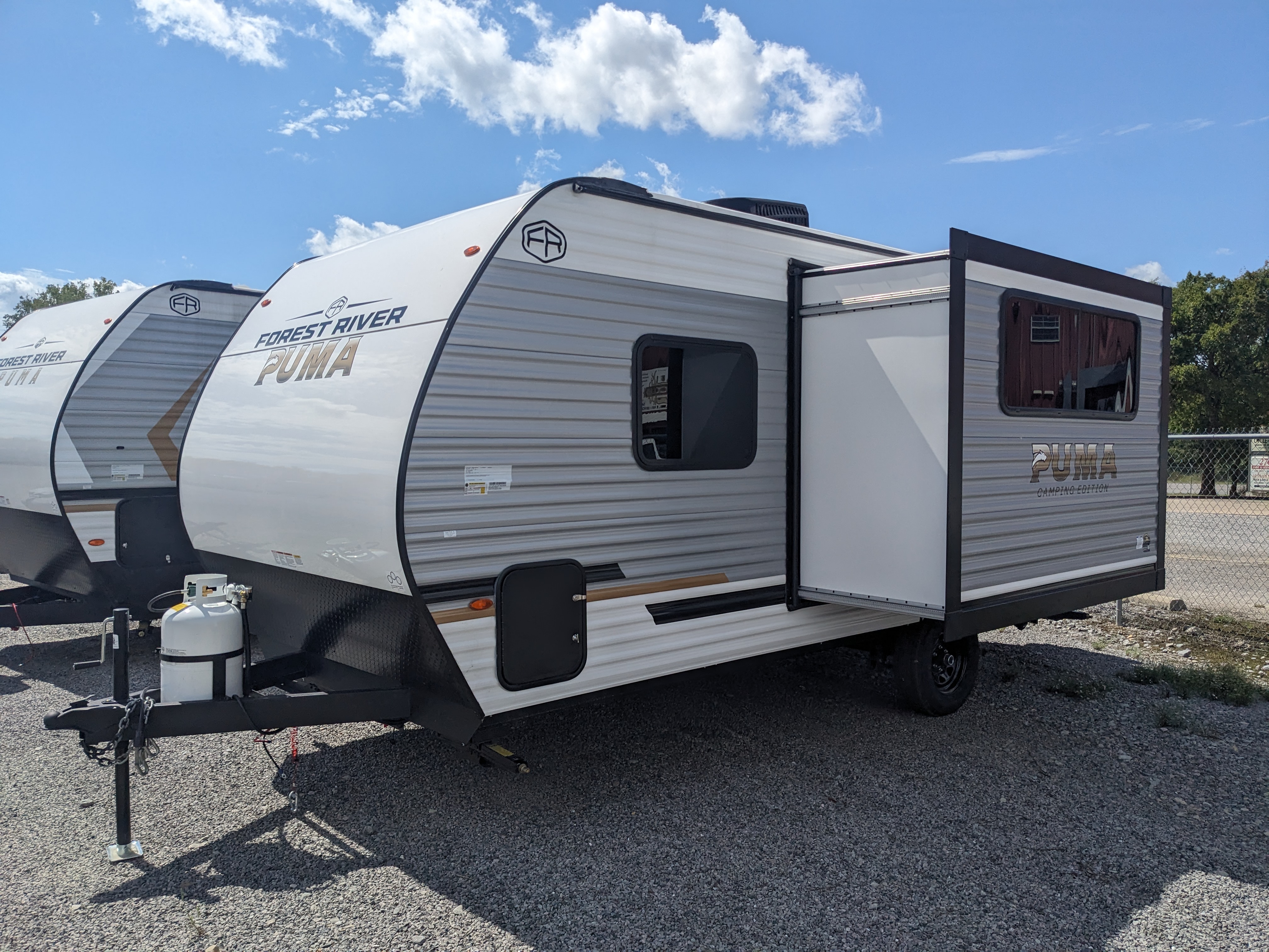 2026 Forest River Puma Camping Edition 16DSCE - Image 3
