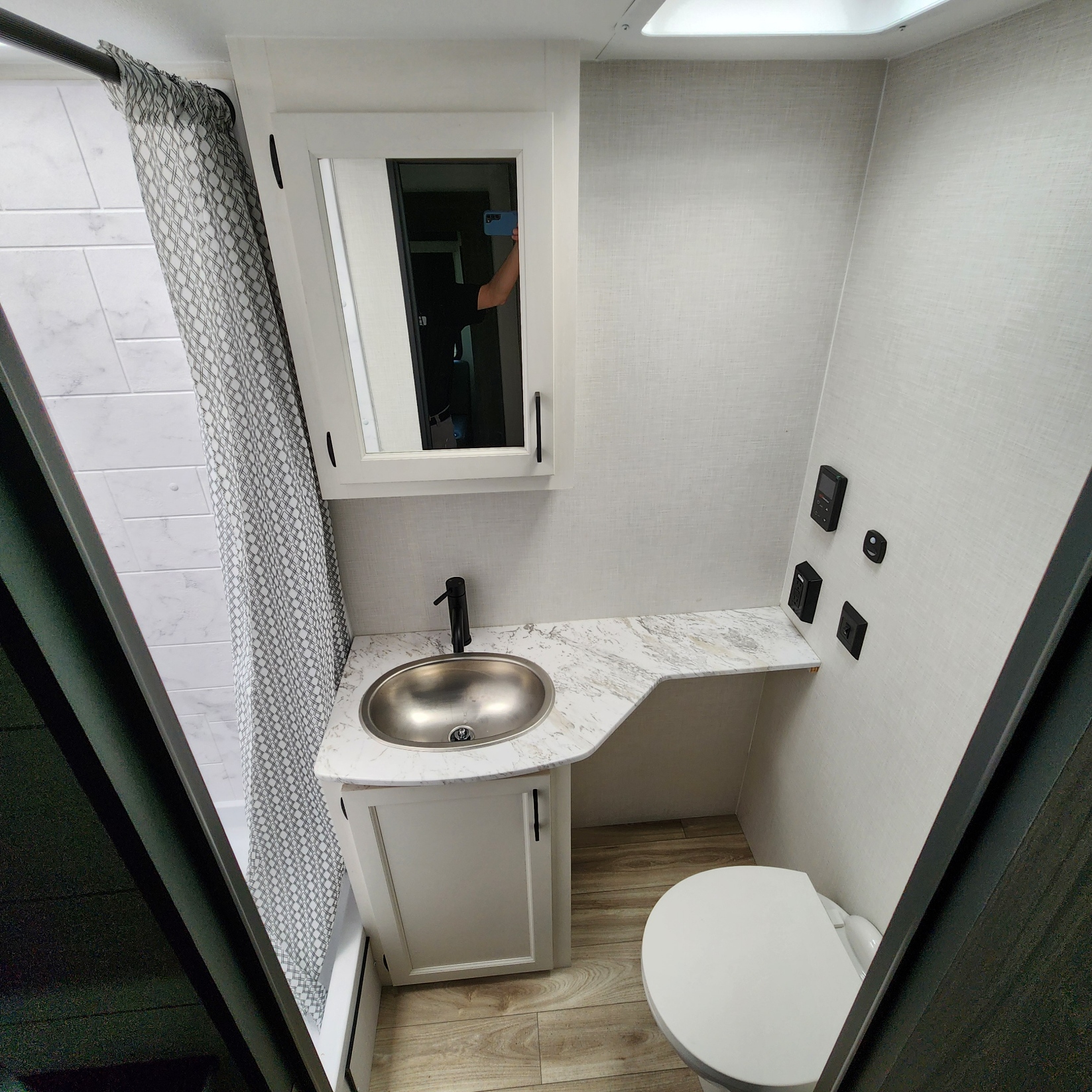 2026 VENTURE RV STRATUS 291VQB - Image 23