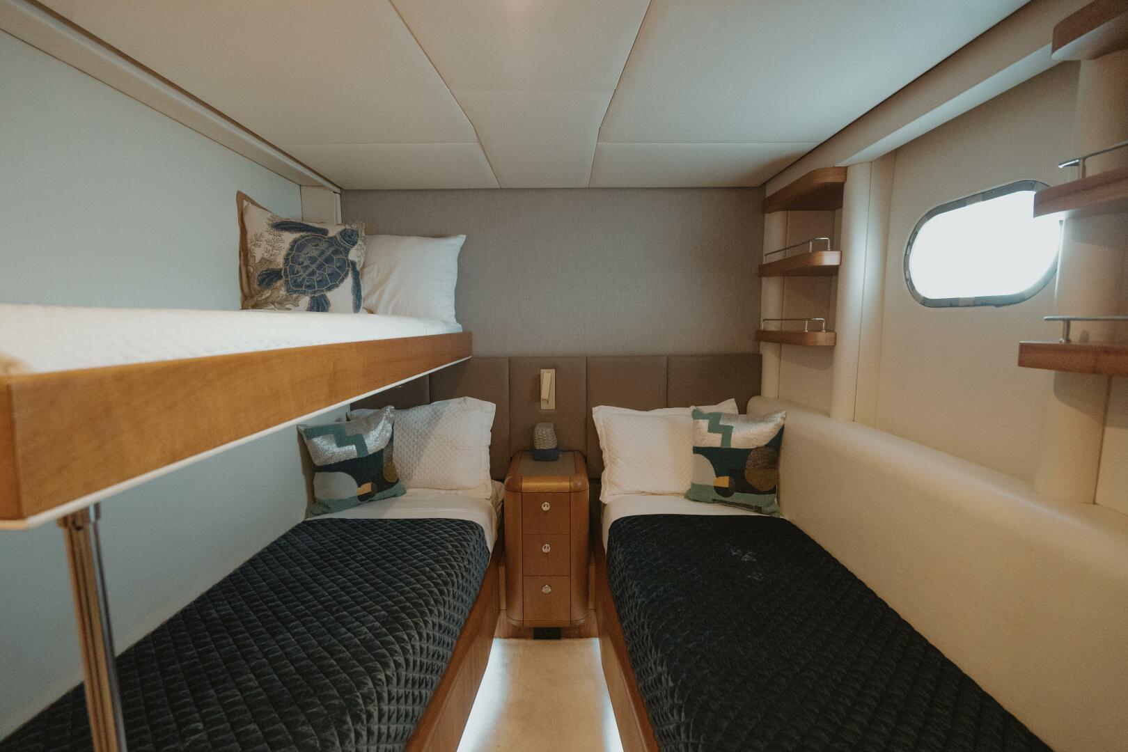 1996 Oceanfast 87 Enclosed Bridge Sportfish - Image 16