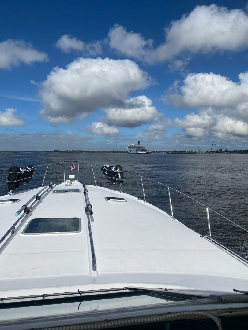 1993 Sea Ray 440 Sundancer - Image 33