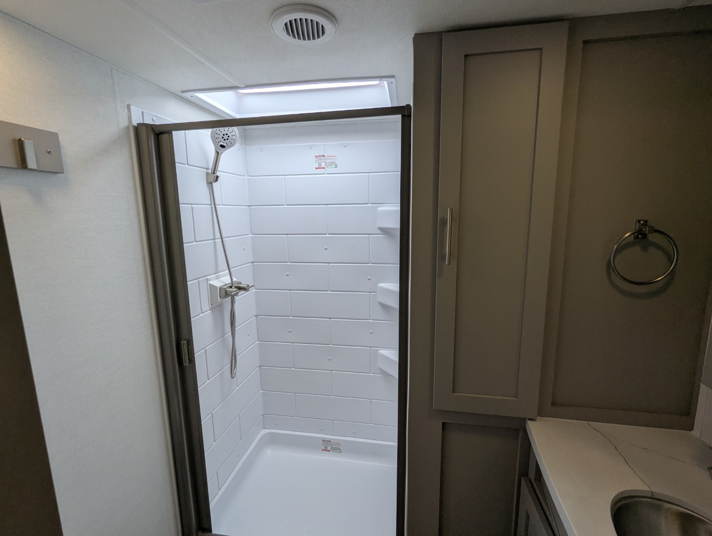 2026 Alliance RV Avenue 29RL - Image 11