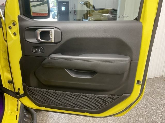 2022 Jeep Wrangler Unlimited Sahara Altitude - Image 29