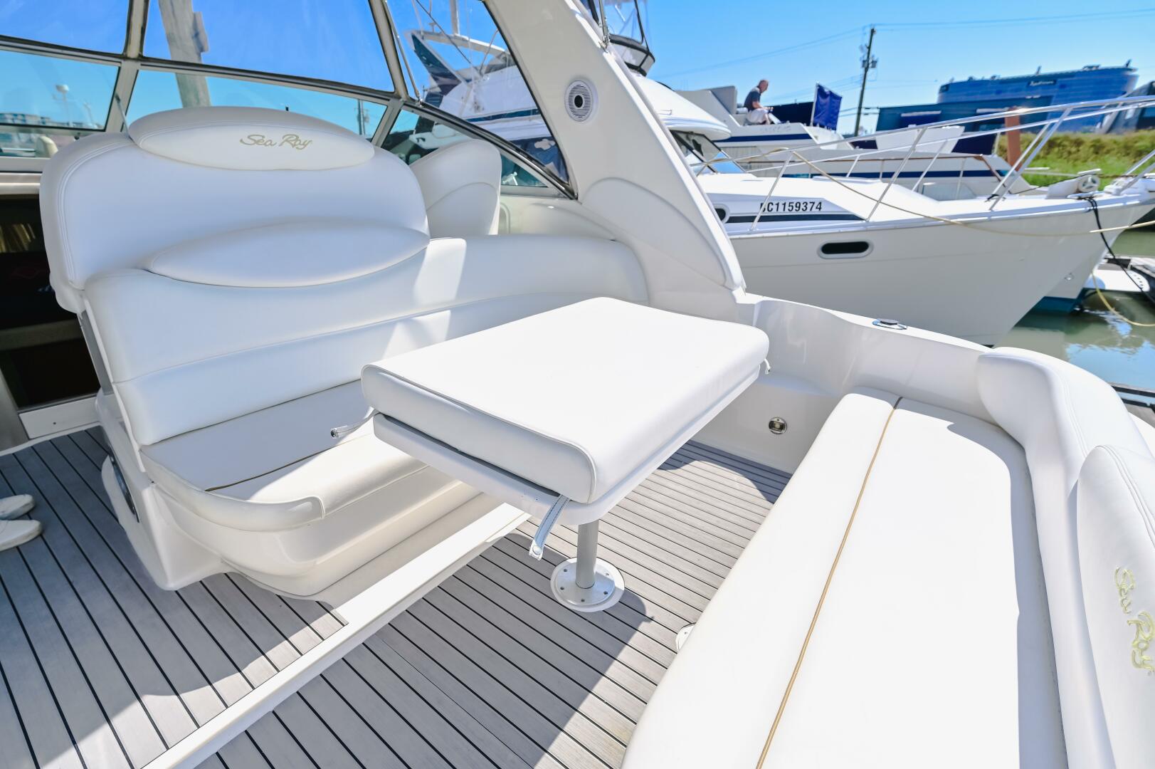2001 Sea Ray - Image 11