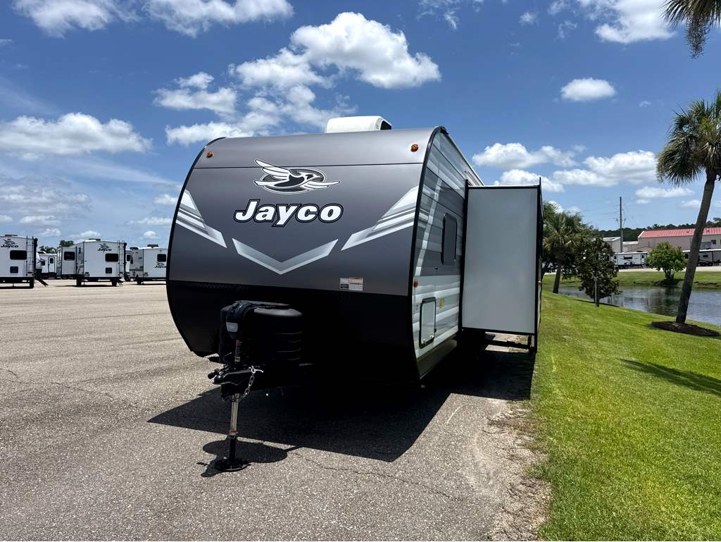 2027 Jayco Jay Flight SLX 261BHS - Image 2