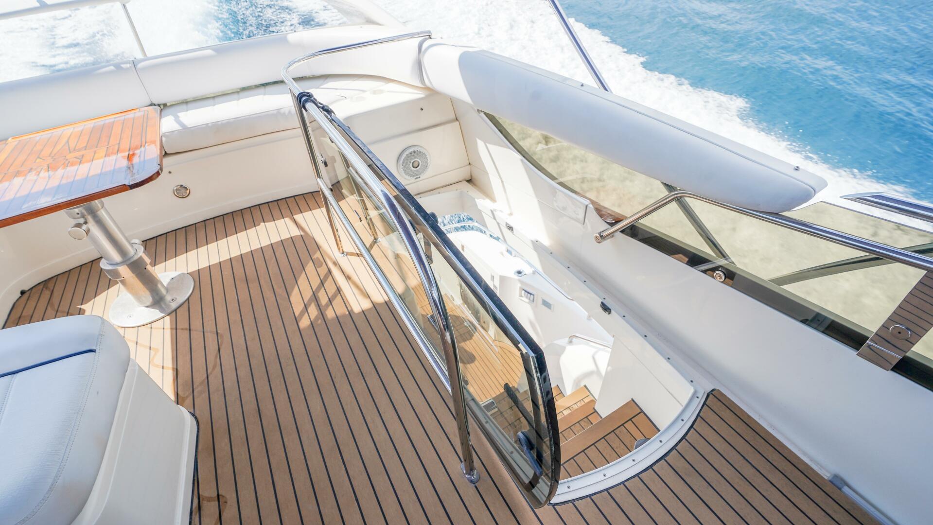 2009 Fairline - Image 45