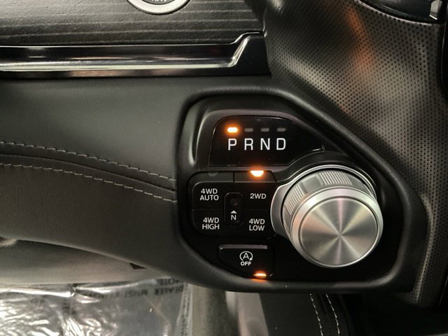 2024 Ram 1500 Pickup Crew Cab Limited 4WD - Image 20