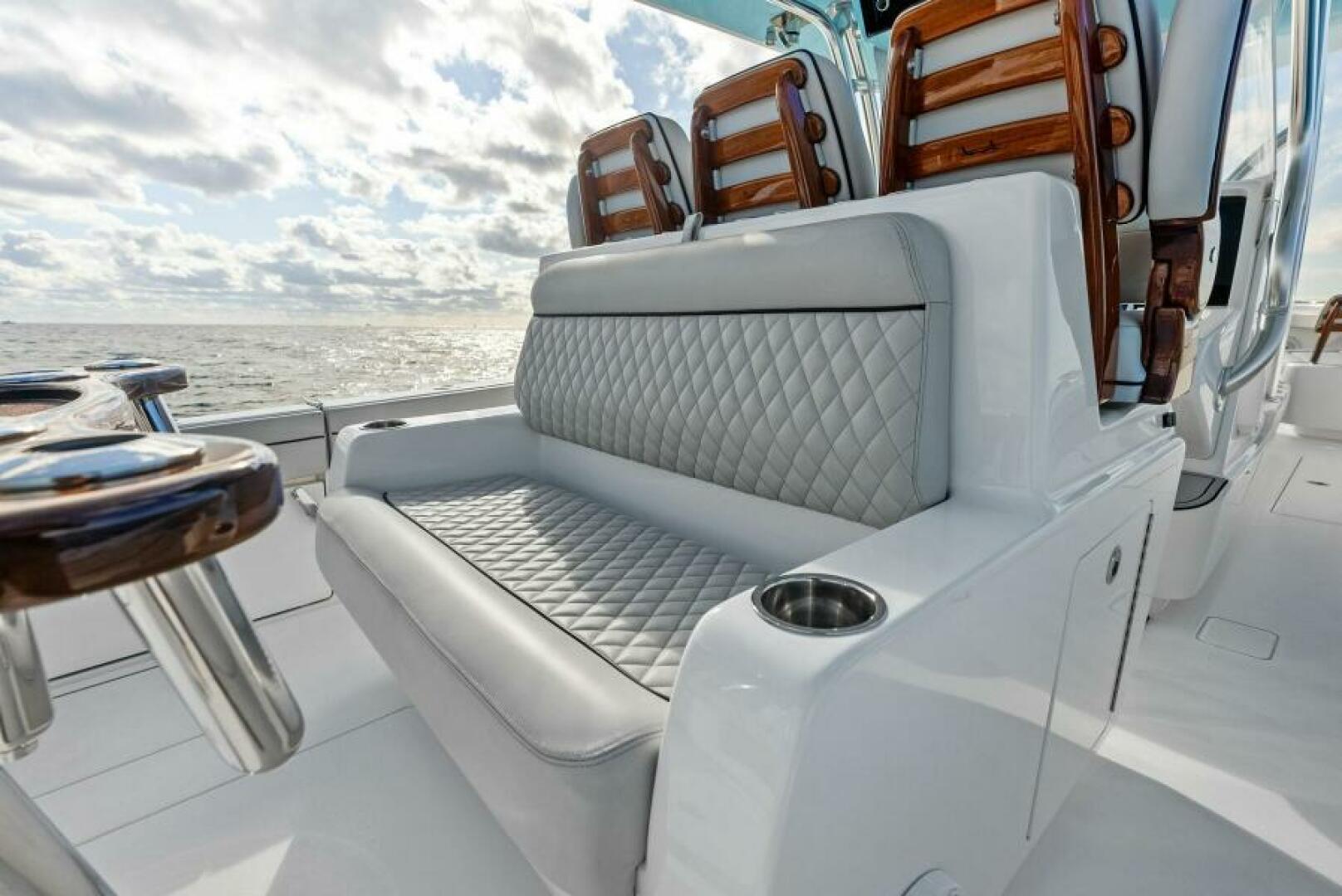 2021 Valhalla Boatworks V-37 - Image 24
