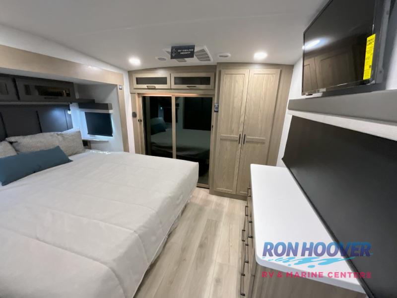 2026 FOREST RIVER 371RK - Image 23