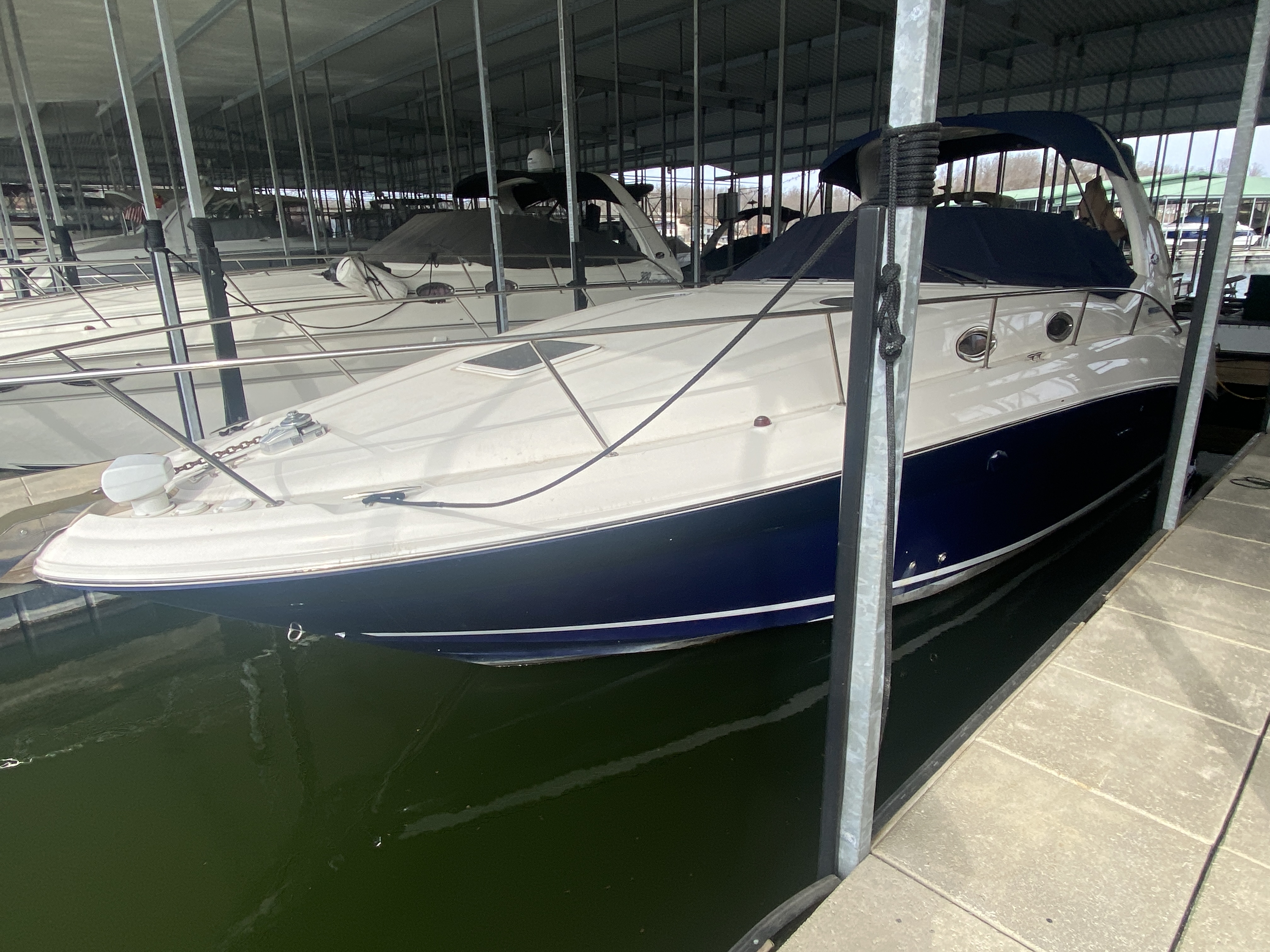 2004 Sea Ray Sundancer 320 - Image 9