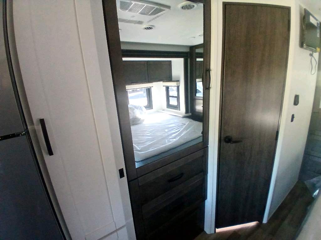 2026 ENTEGRA COACH VISION 27A - Image 26
