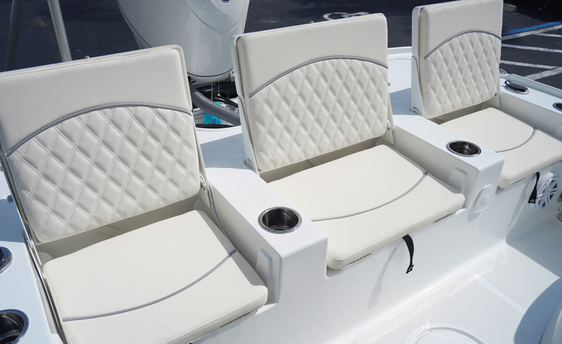 2027 SEA HUNT BX 22BR - Image 18