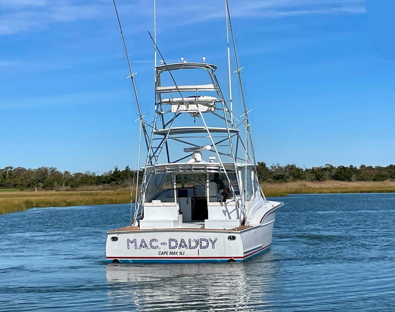 2005 Custom Carolina 40 DeSanti - Image 64