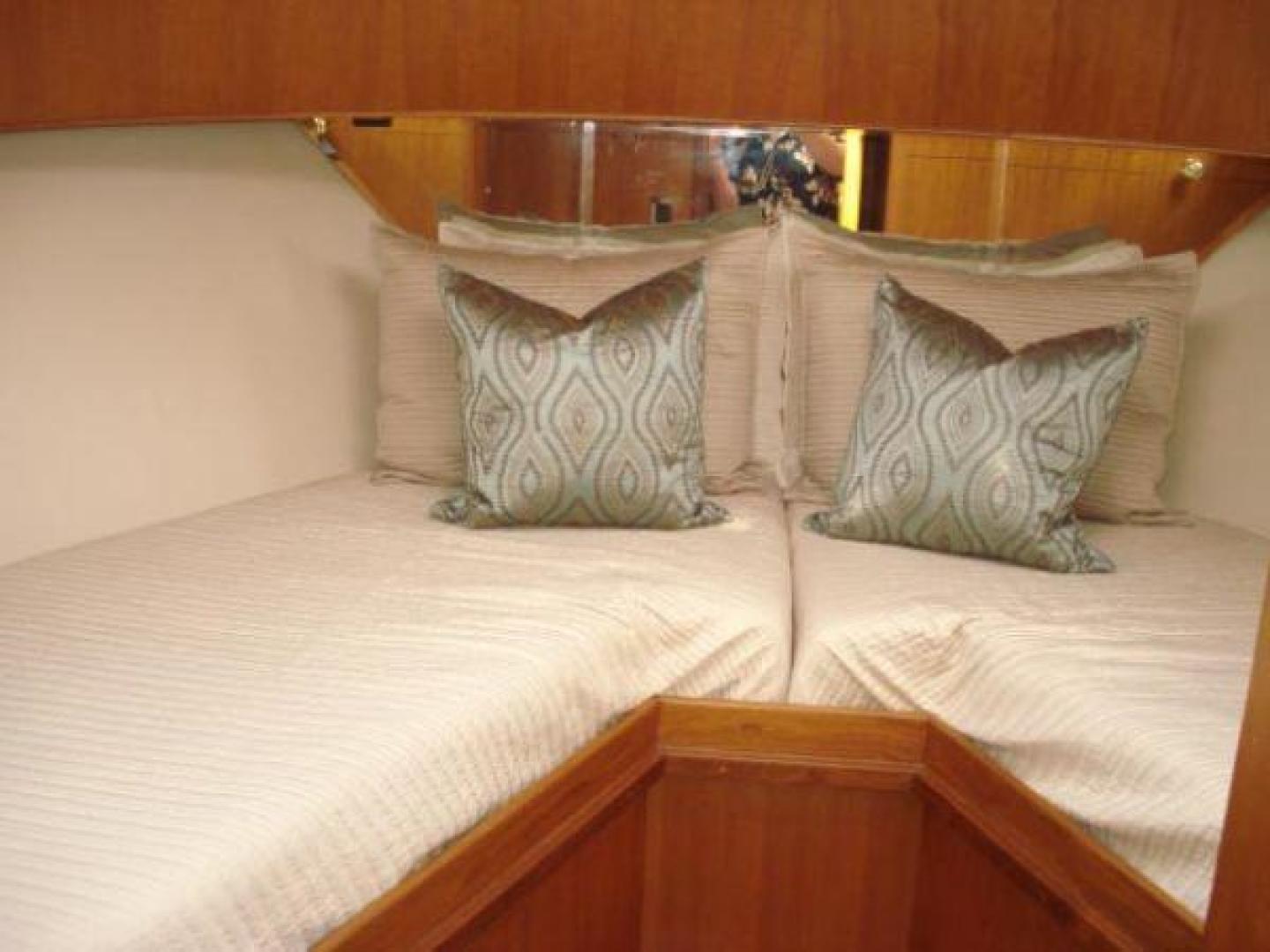 2005 Ocean Alexander Motor - Image 14