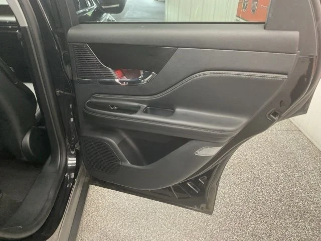 2022 Lincoln Corsair Utility 4D Reserve AWD - Image 23