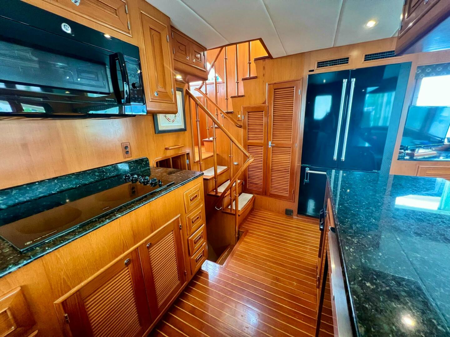 2000 Grand Alaskan 60 Pilothouse - Image 4