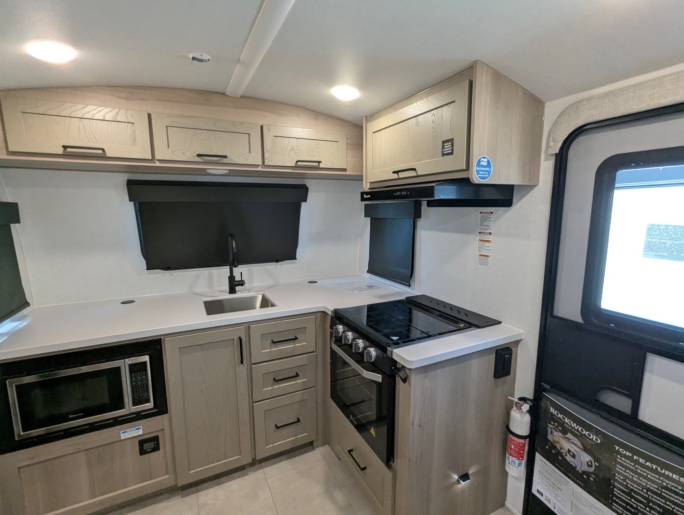 2026 Forest River Rockwood Geo Pro G20FK - Image 21