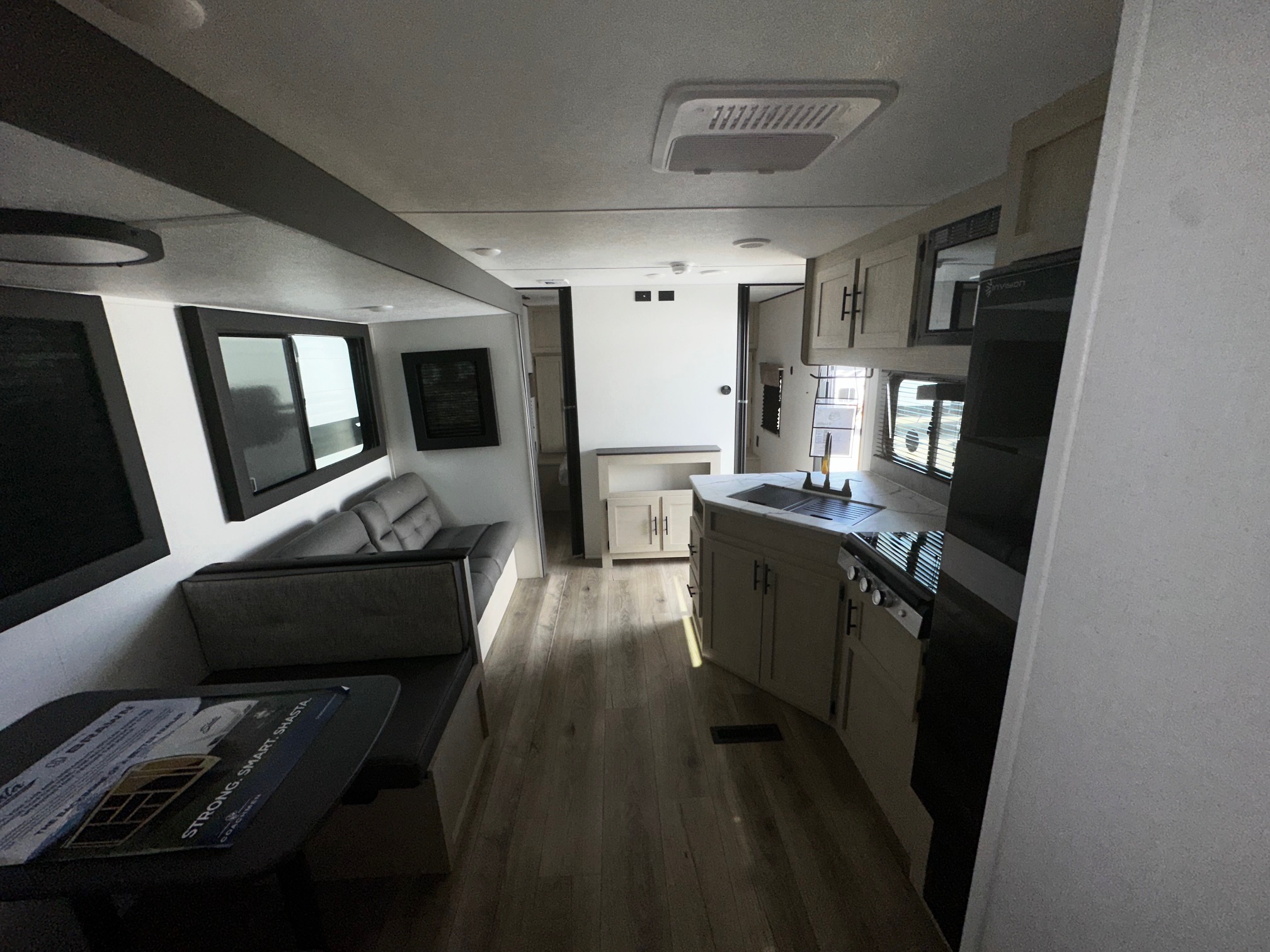 2026 Coachmen Shasta I-5 530BQB - Image 11