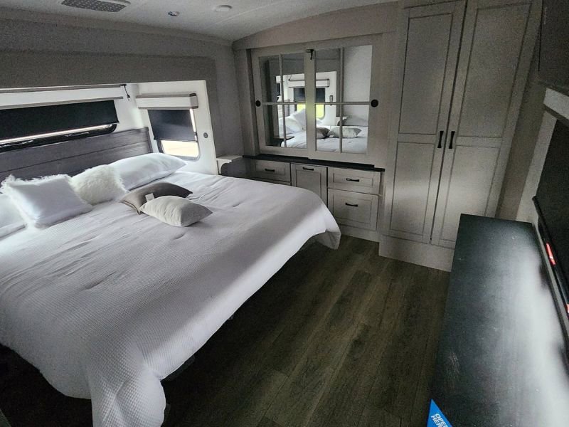 2026 JAYCO NORTH POINT 310RLTS - Image 18