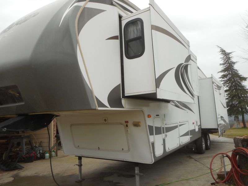 2012 Keystone Cougar 326MKS - Image 2