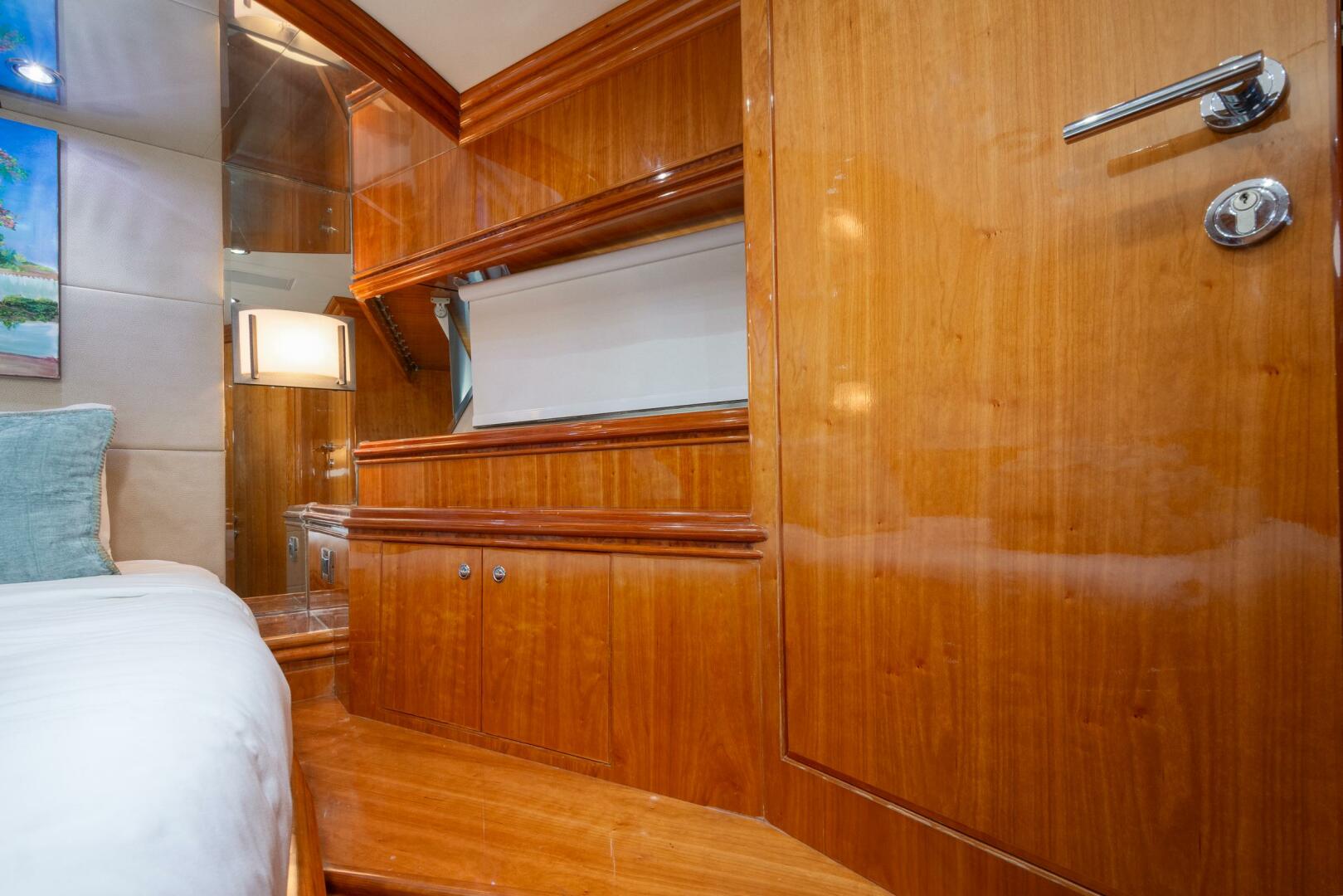 2006 Hargrave - Image 34