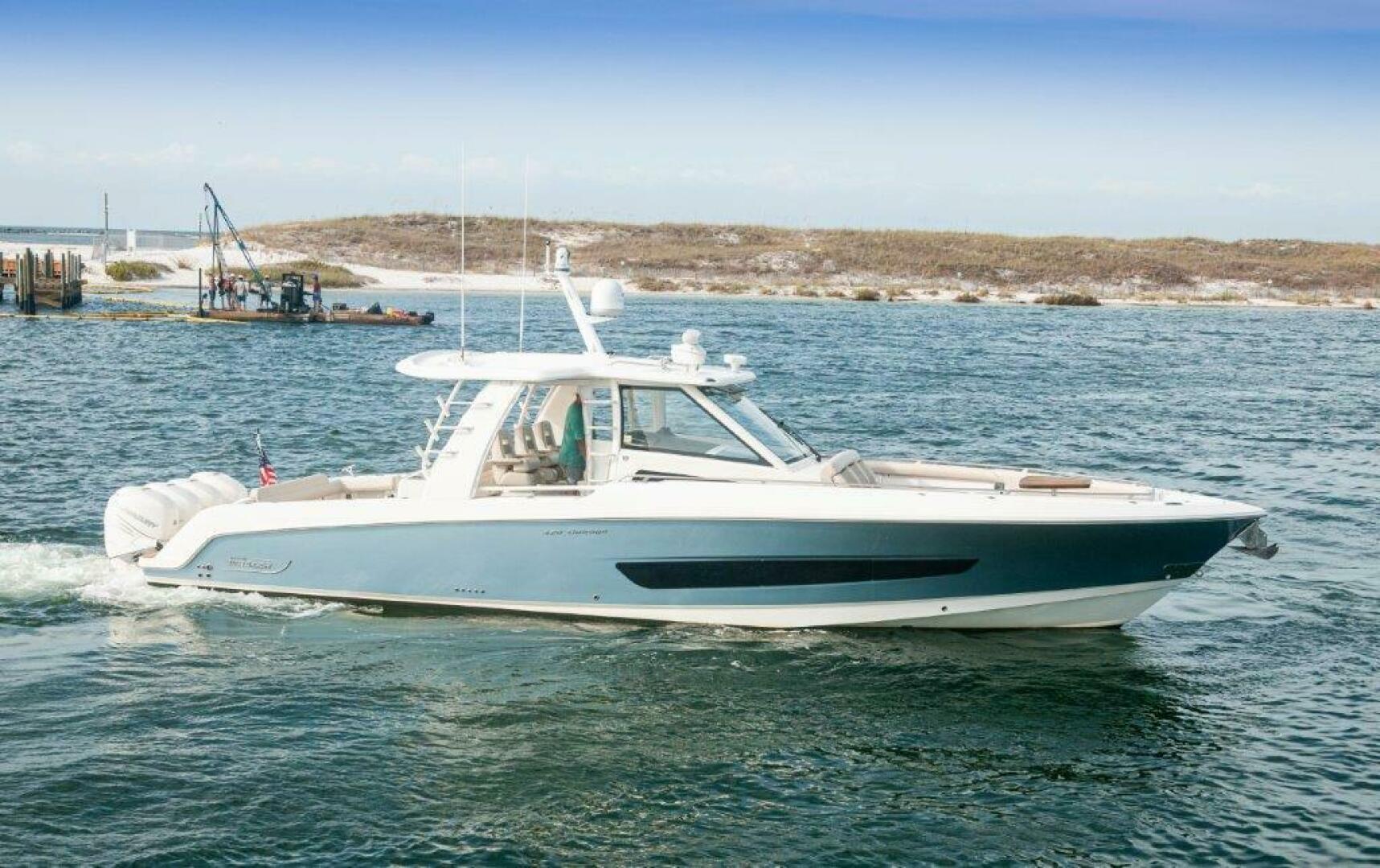 2018 Boston Whaler 420 Outrage - Image 35