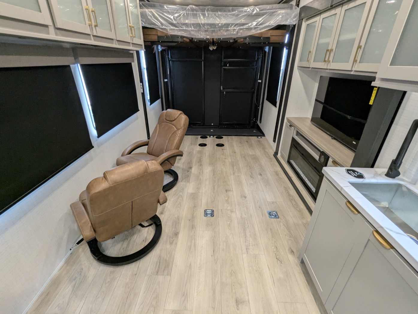 2026 Forest River Stealth 3300 - Image 16