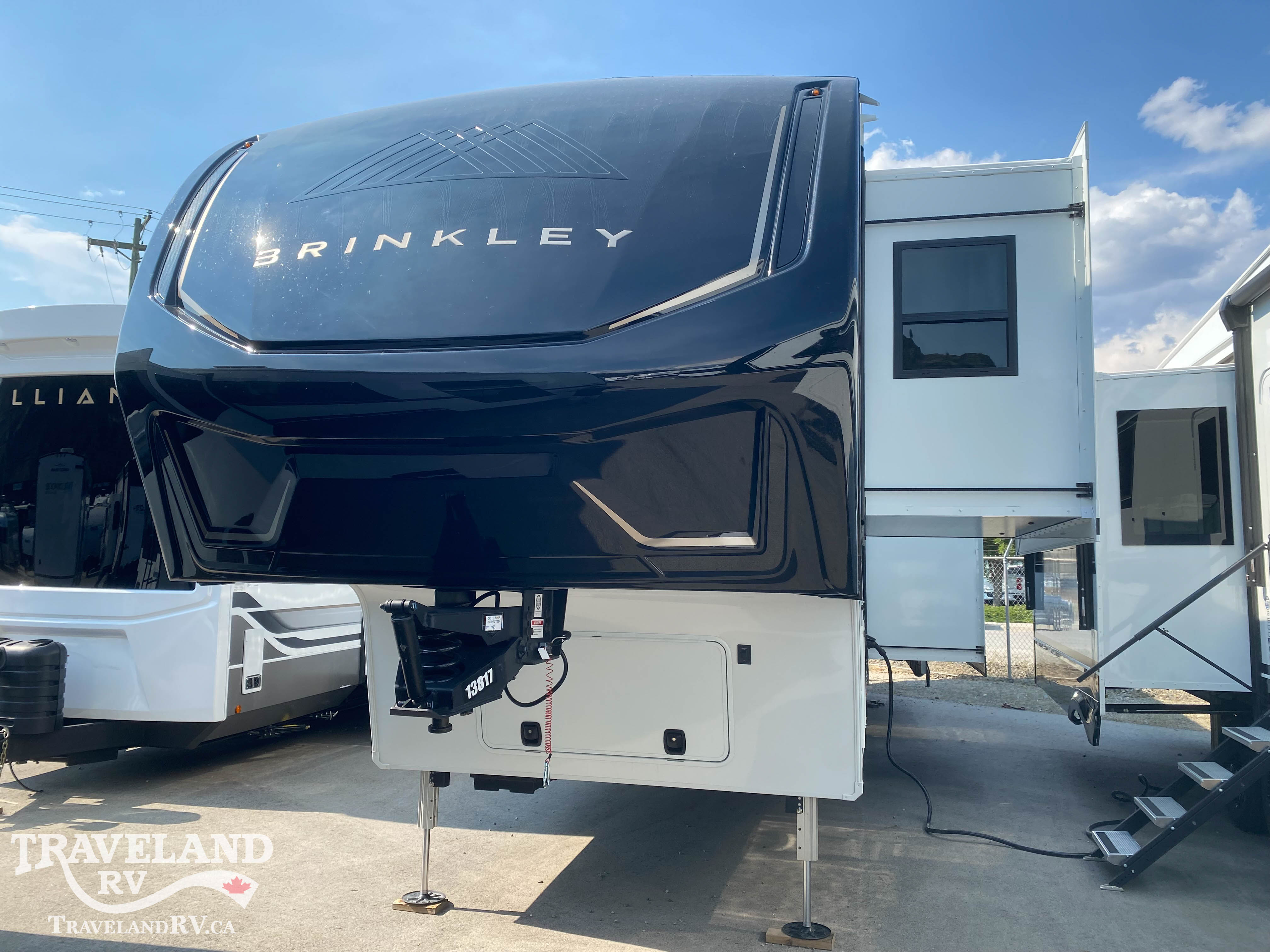 2027 Brinkley RV Model Z 3610 - Image 4