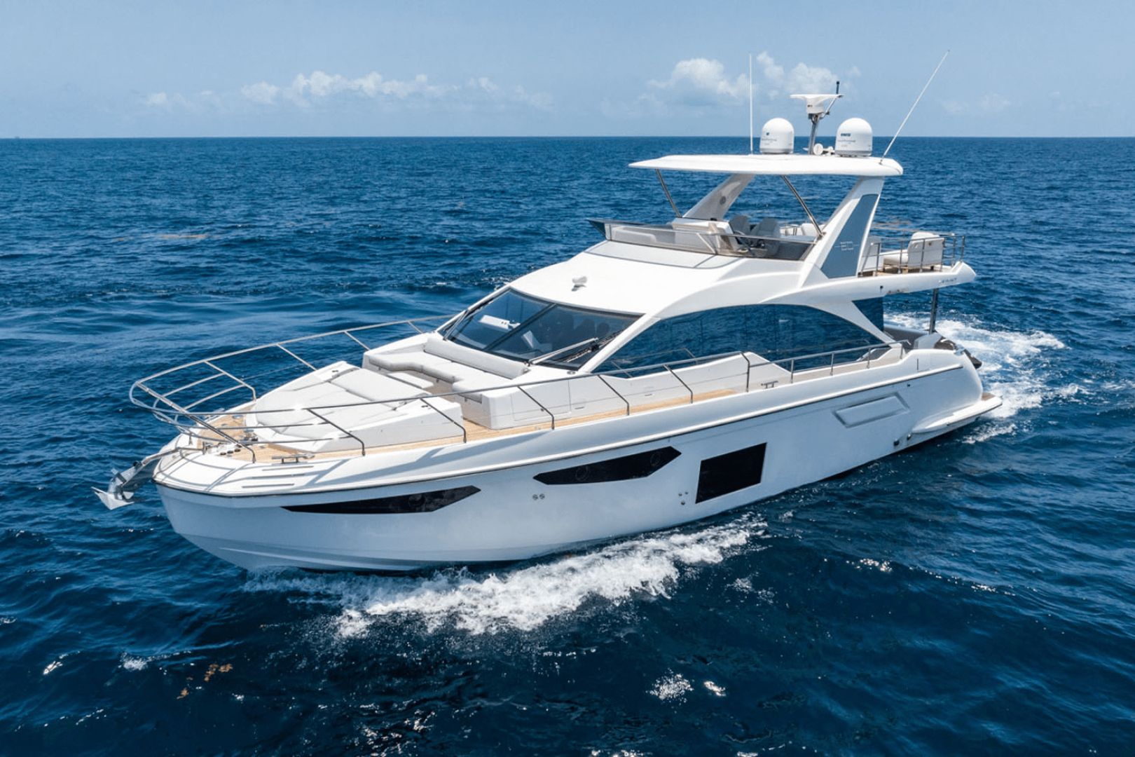2024 Azimut 60 FLY - Image 3